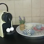 Mama *